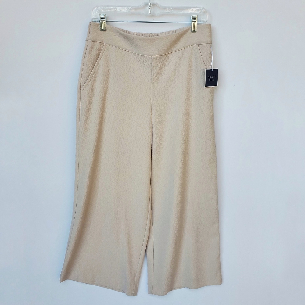 KAARi Wide Leg Pull On Cropped Pant NWT - Size M